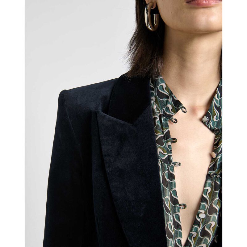 Cue Stretch Velvet Hourglass Blazer image number 2